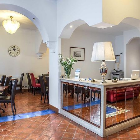 Hotel Caracciolo Roma Ngoại thất bức ảnh
