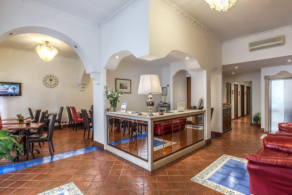 Hotel Caracciolo Roma Ngoại thất bức ảnh