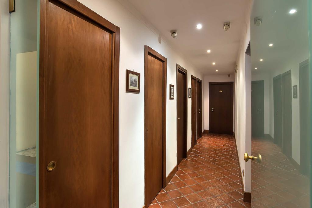 Hotel Caracciolo Roma Ngoại thất bức ảnh