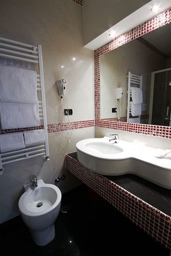 Hotel Caracciolo Roma Ngoại thất bức ảnh
